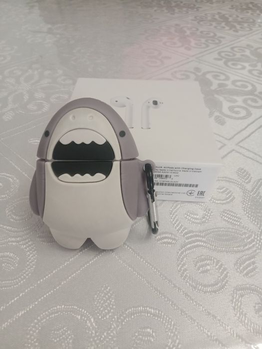 Продам наушник IPhone Airpods 2