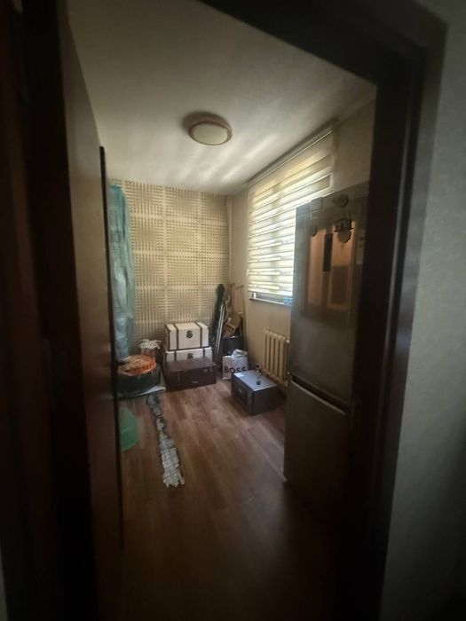 Сдается 3 ком 2 этаж Юнус абад 4 кв кирпич