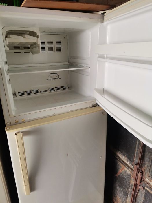 Холодильник холодильник