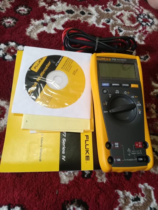 Fluke 373 
Диапазон измерени