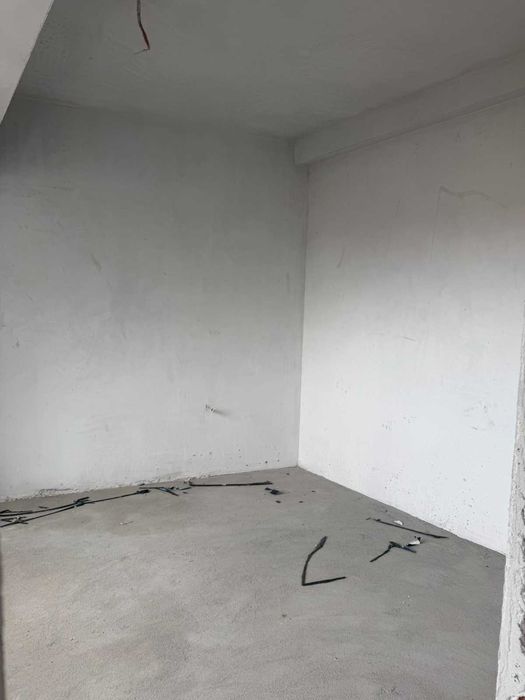 Продава се Тристаен апартамент в Плевен, Широк център - 110 кв.м за 696 €/кв.м - Снимка #5