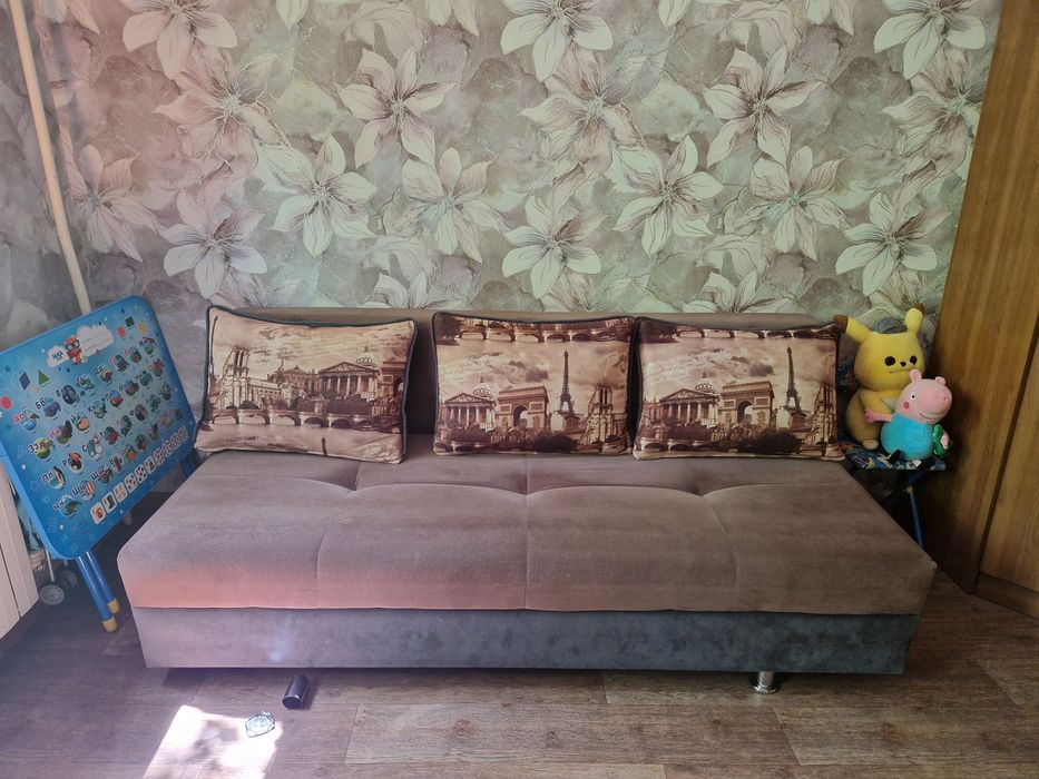 Продам диван б/у