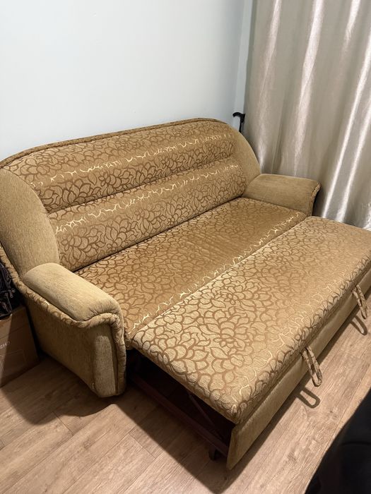 Продам диваны и кресло