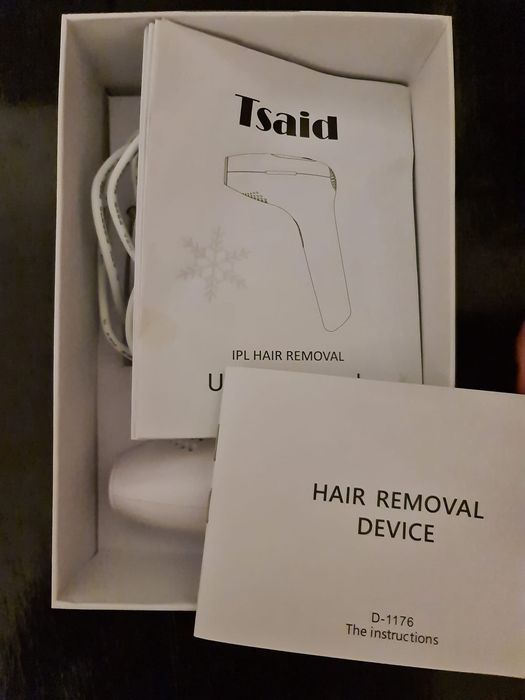 Epilator IPL  cu ochelari si manual de folosire.