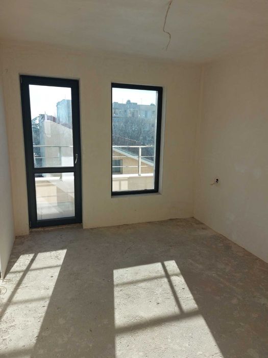 Продава се Тристаен апартамент в Стара Загора, Била - 107 кв.м за 1729 €/кв.м - Снимка #9