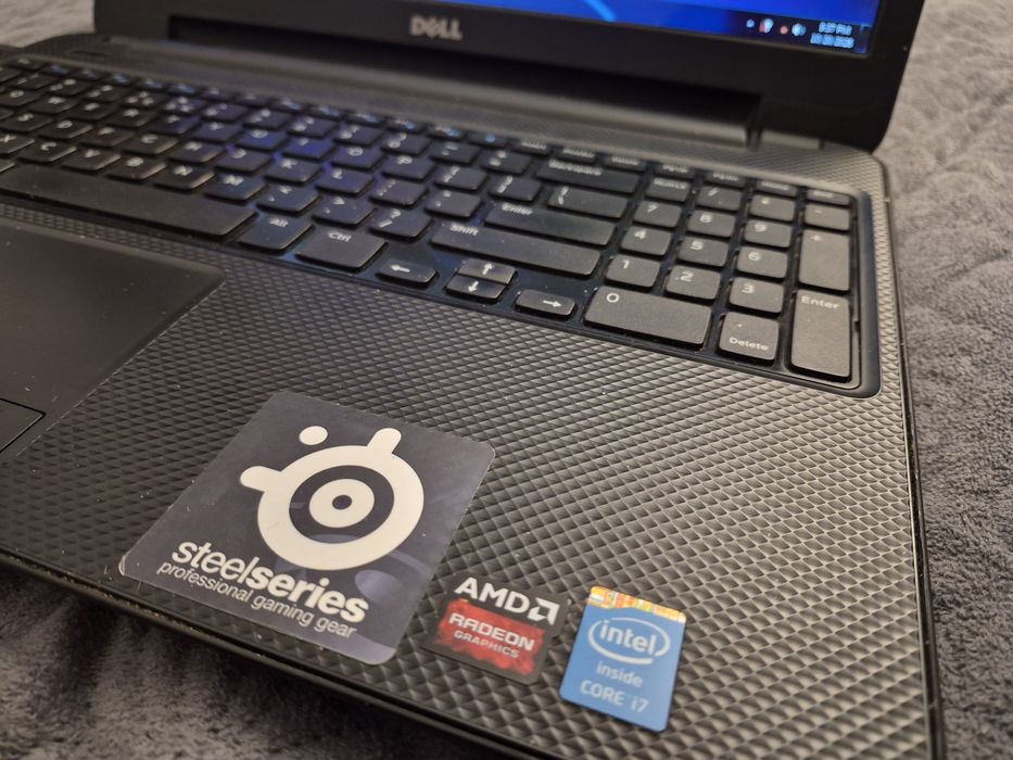 Laptop DELL INSPIRON 3537 sau schimb
