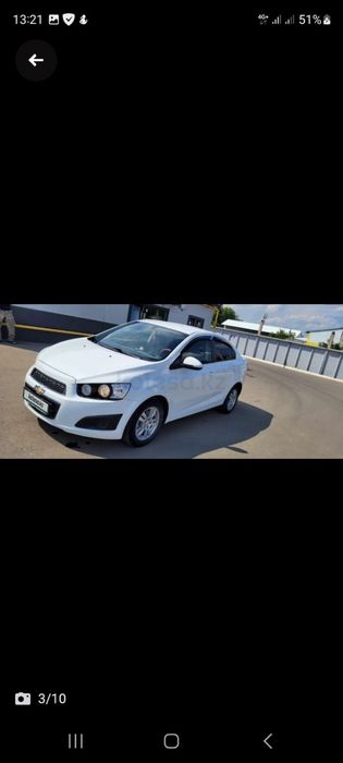 Продам легковую машину