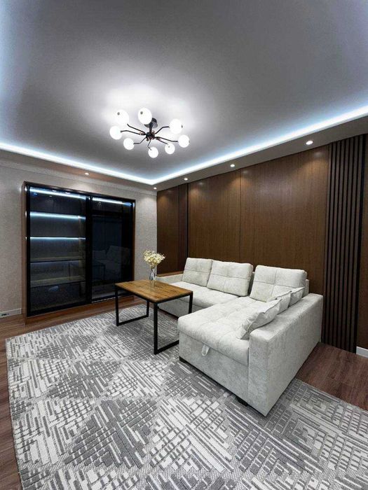 ЦУМ (Ц-7) 
Яккачинар улица Аллея 
(ор-р 110 школа "Смарт)