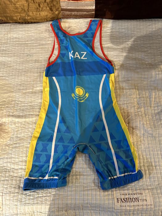 Продажи борцовки и одежду