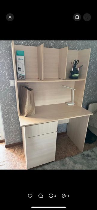 Стол для учебы/писменный стол