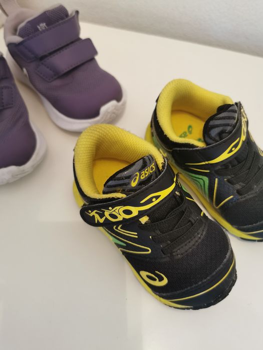 Бебешки маратонки Asics и Nice 19 номер