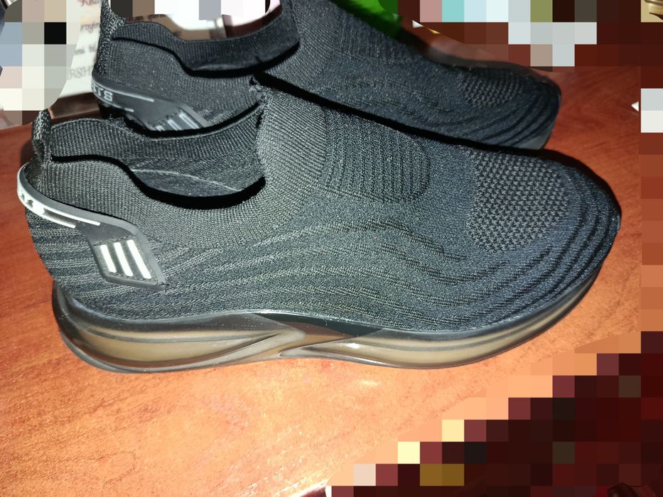 Oyoq kiyim 43-44 razmerga