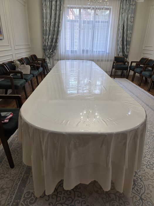 Стол гостевой длинный