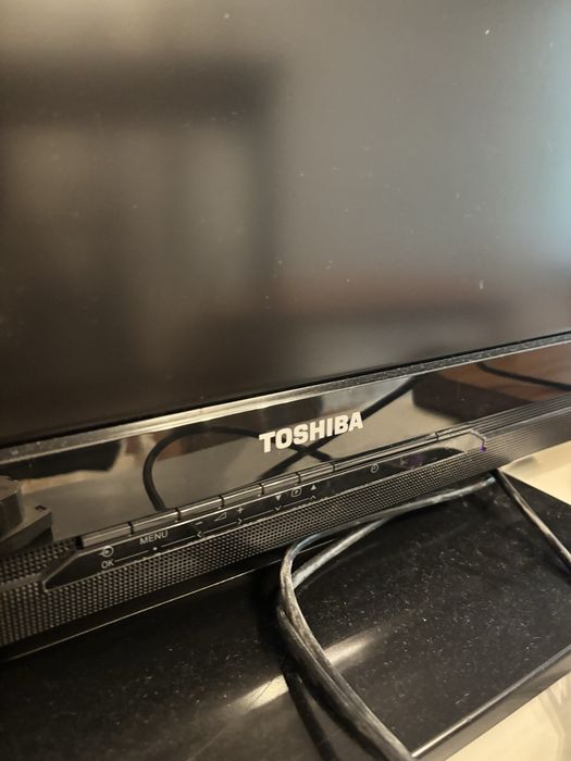 Телевизор TOSHIBA