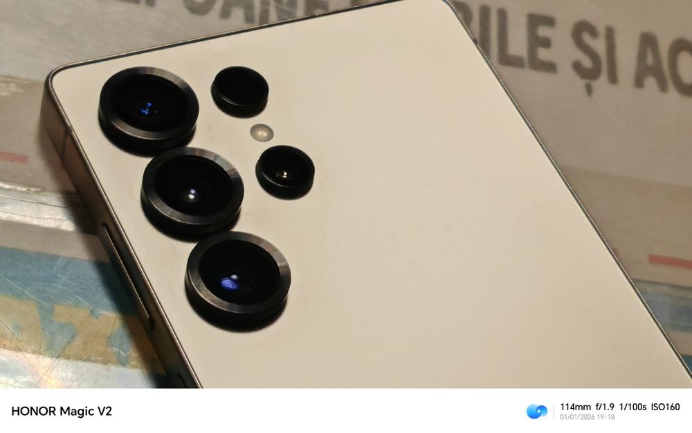 Samsung Galaxy S25 Ultra - 5G / 256 GB Titanium Grey / Impecabil