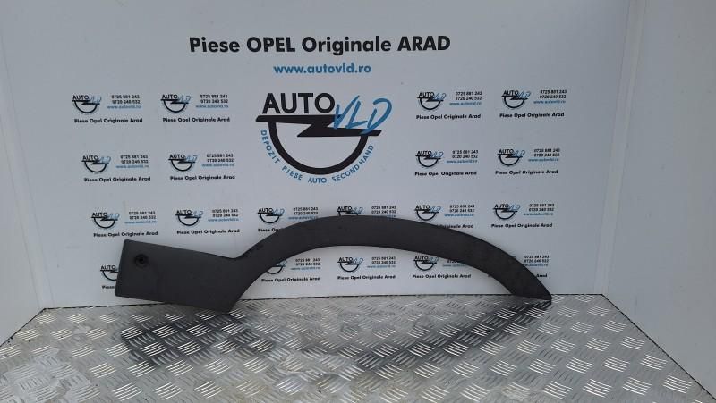 Bandou aripa stanga dreapta spate Nissan Interstar