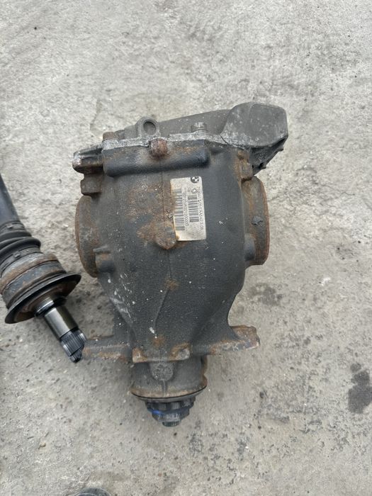 Диференциал и полуоски бмв ф20 ф21 м135и bmw f20 f21 m135i полуоска