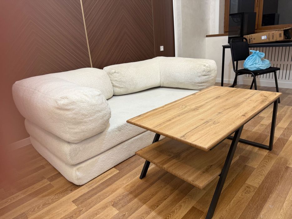 Offic mebel sotiladi