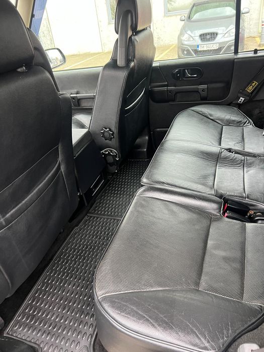 LAND ROVER Discovery 2003 — imagine 5