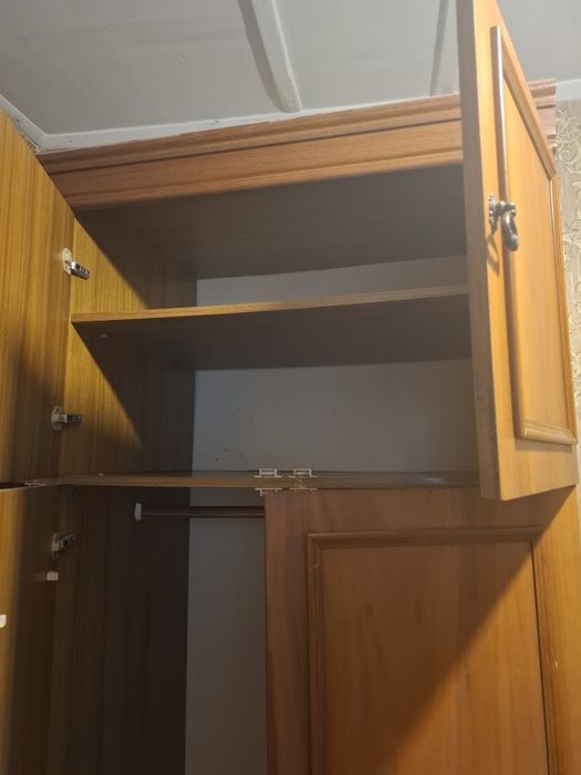 Продается  шифонер