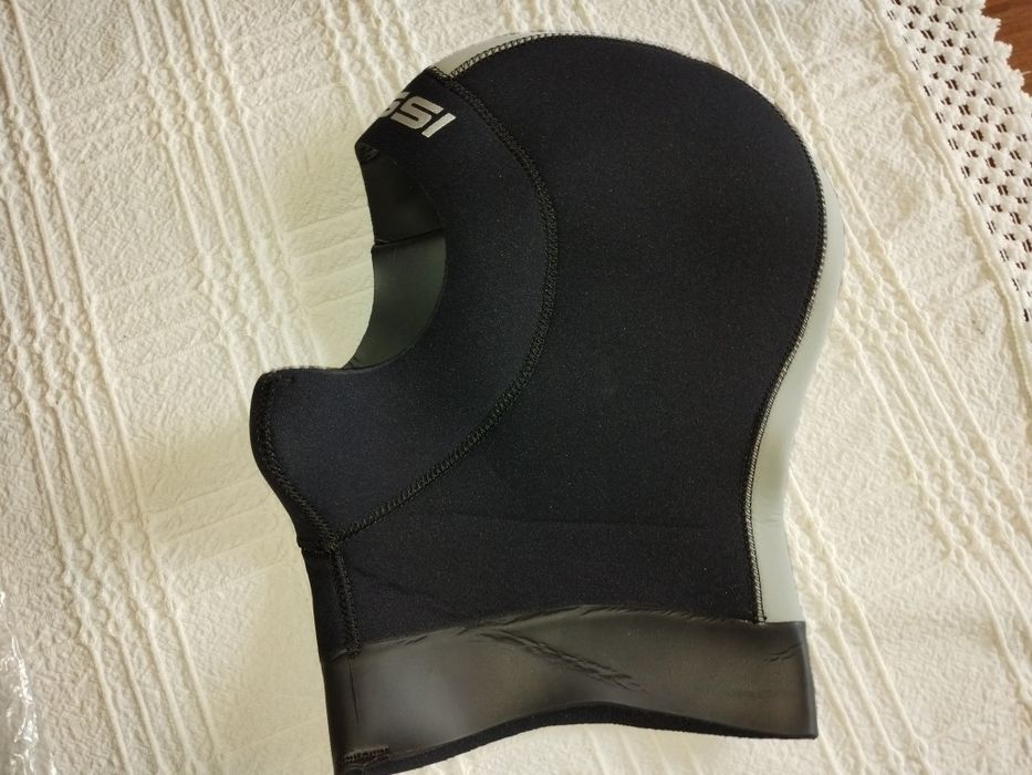 НОВО БОНЕ CRESSI UNISEX HOOD 3мм цена 22 евро