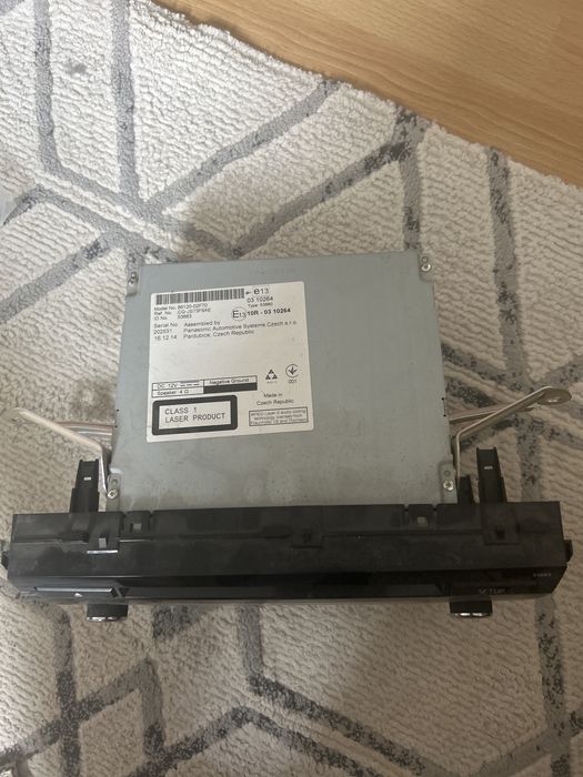 магнитола от тойоты короллы