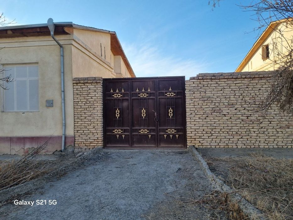 Котеж сотилади. Жондор туман, Самонжук МФЙ, Денов кишлоги