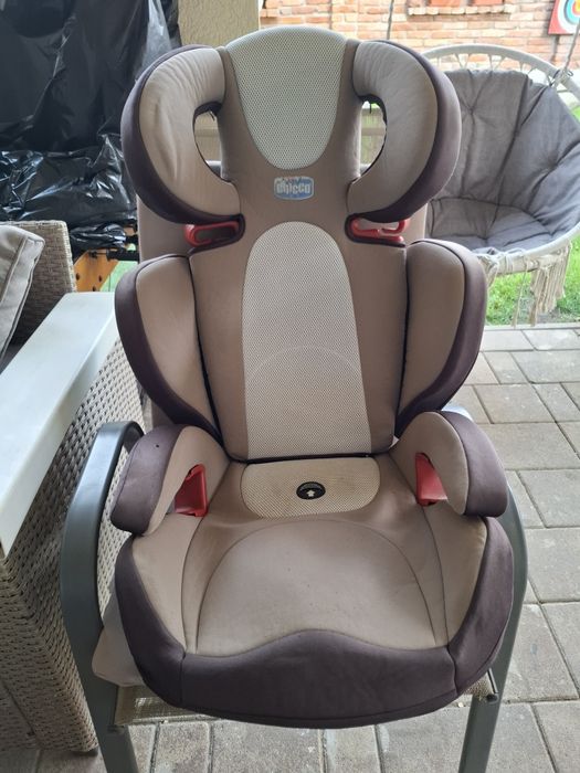 Scaun masina foarte confortabil