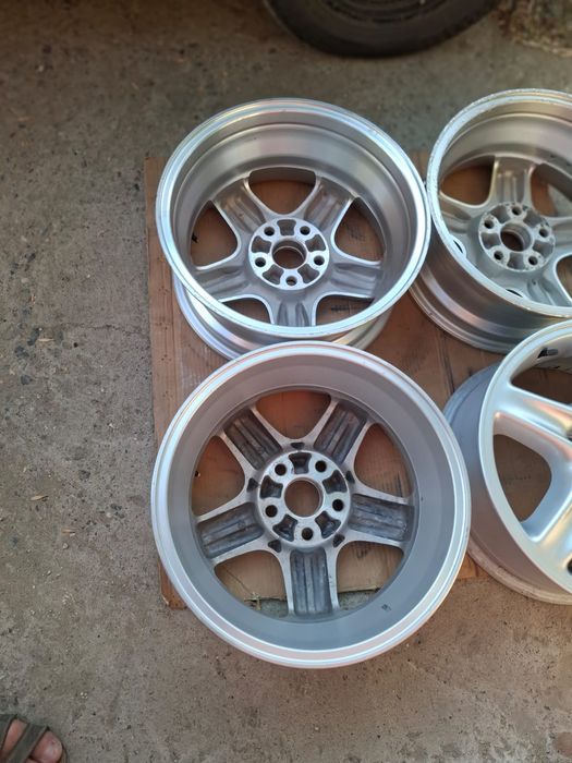 Продам оригинальные диски на LEXUS RX300 R16