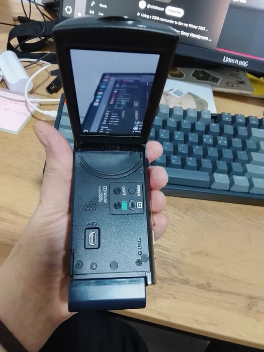 Продается Sony Handycam DCR-SX45