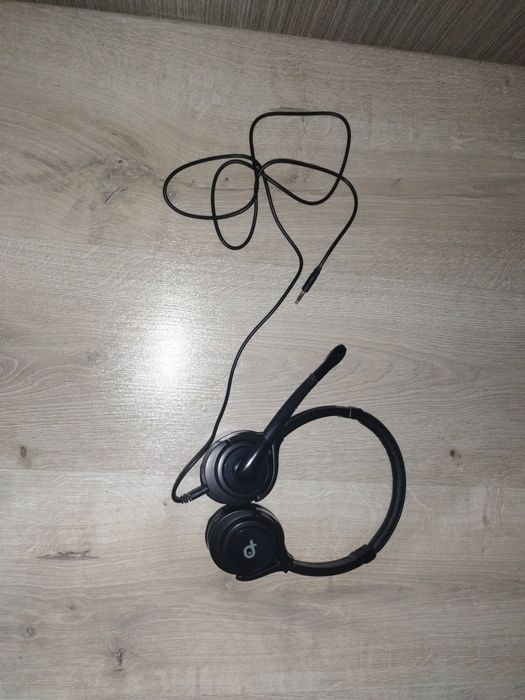 Căști Jabra model Evole 30 cu fir