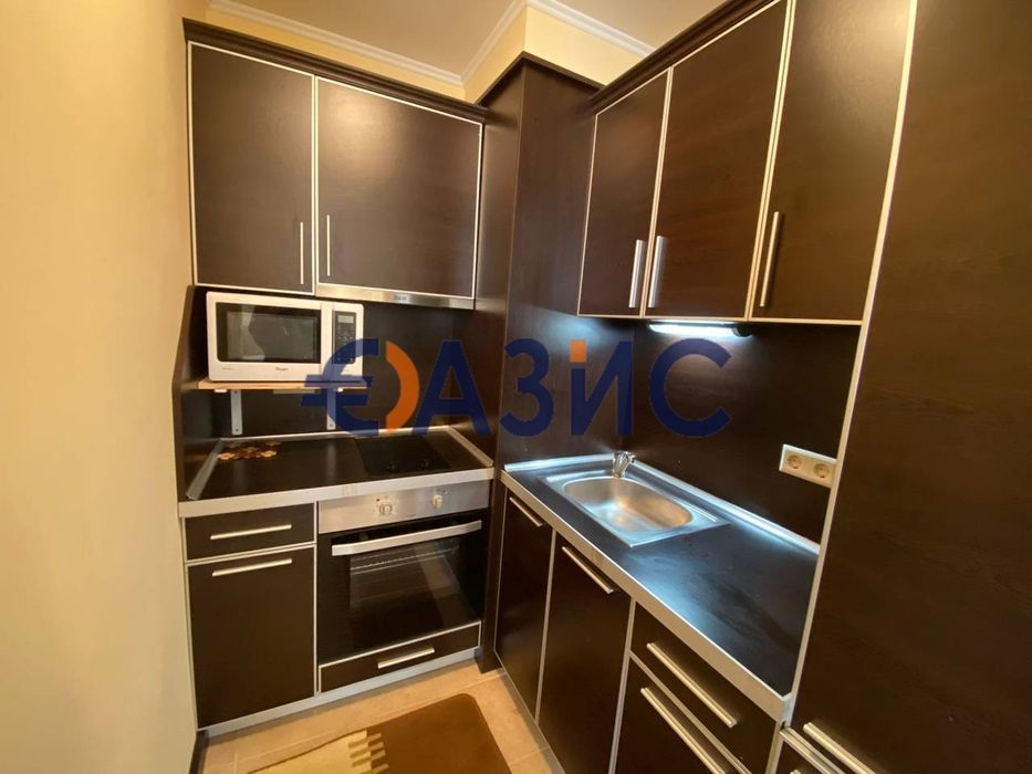 Продава се Двустаен апартамент в Поморие - 72 кв.м за 390 €/кв.м - Снимка #11