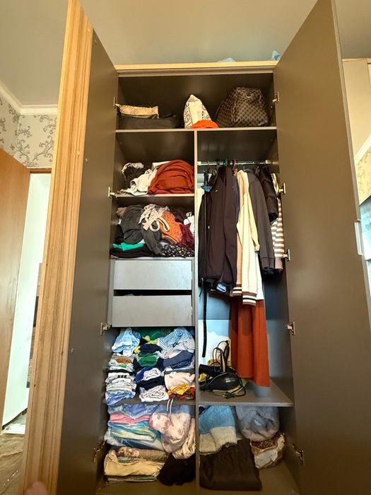 Спальний гарнитур