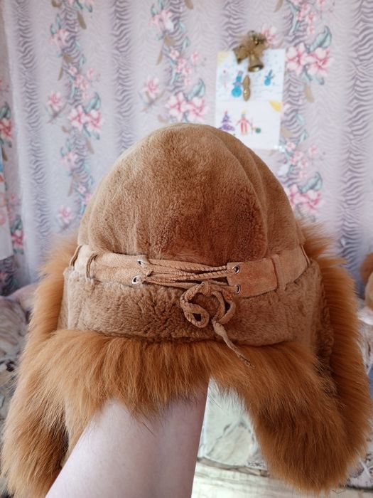 Женская шапка - ушанка