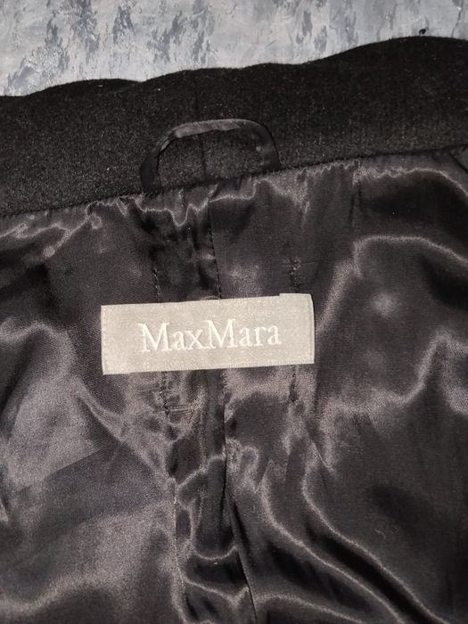 Vând palton dama Max Mara!