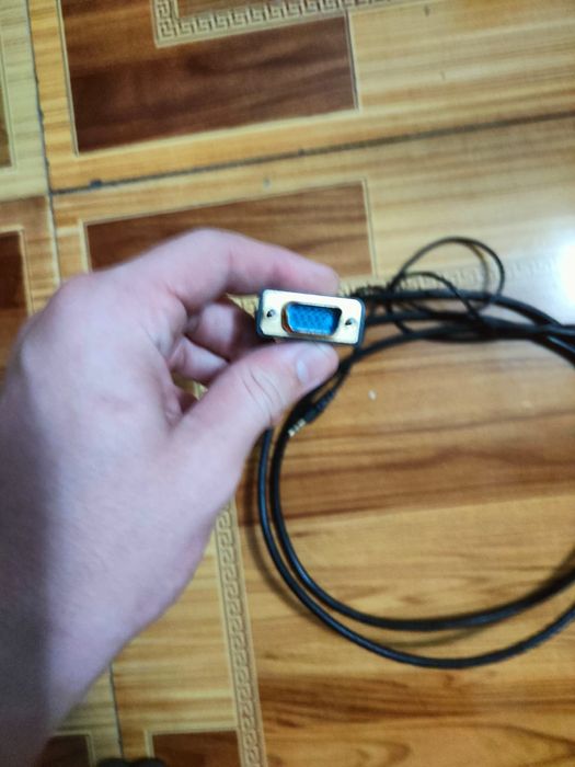 Продам шнур hdmi-Vga