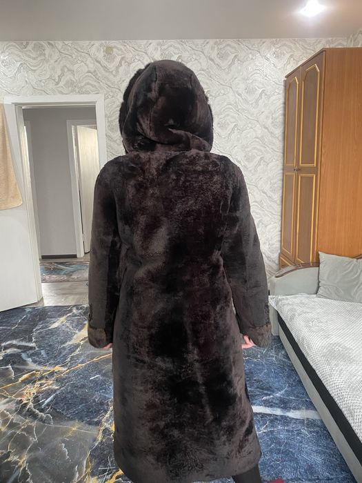 Продам шубу за 20 тыс