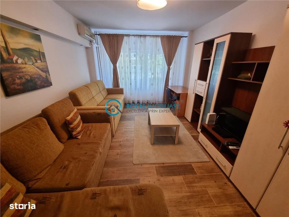 Royal Imobiliare - Vanzare Apartament zona Ultracentrala