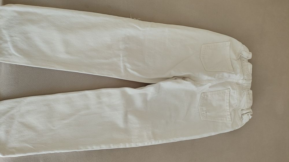 Benetton и Mango дънки 10-11 г.