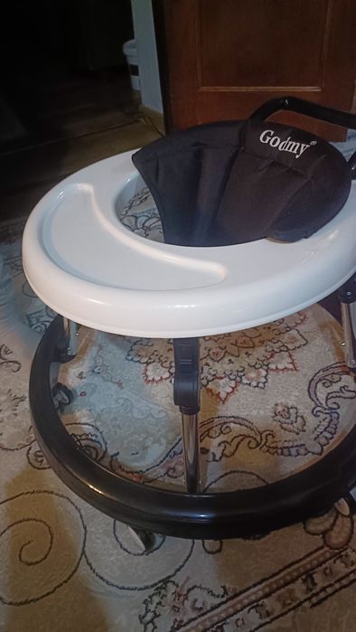 Срочно продам ходунки Godmy!