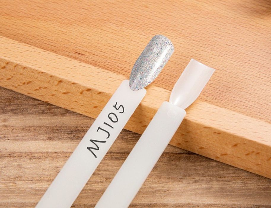 Подвижна палитра за гел лакове за нокти