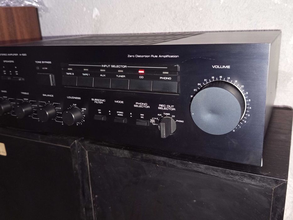 Стерео усилвател Yamaha A-520