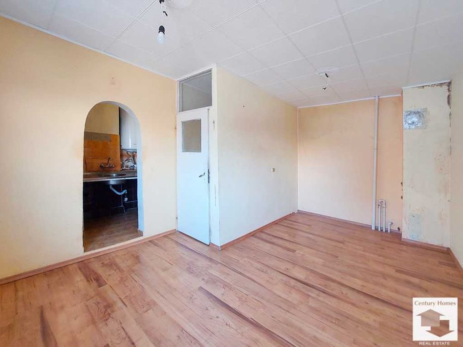 Продава се Тристаен апартамент в Велико Търново, Бузлуджа - 77 кв.м за 972 €/кв.м - Снимка #6