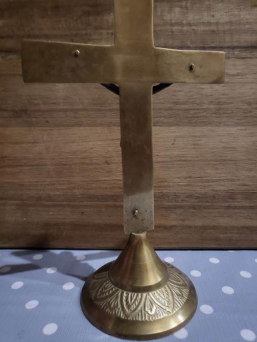 1.Разпятие-кръст с Исус Христос-100лв.