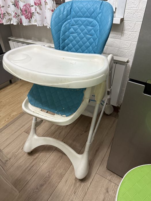 Срочно продам стул для кормления