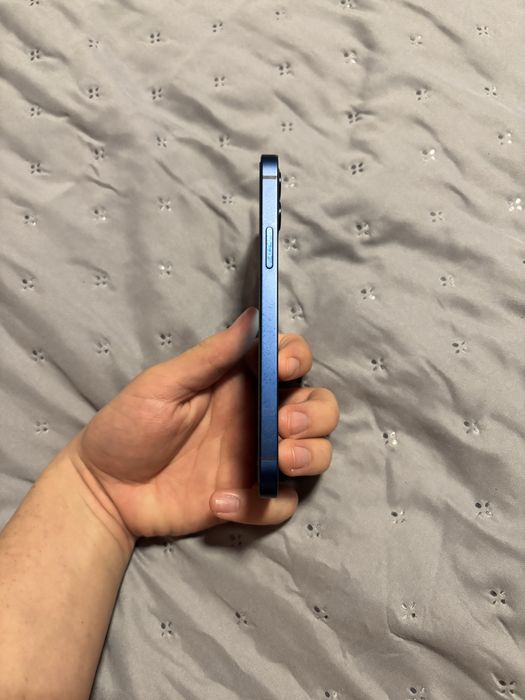 iPhone 12 128GB 79% sanatate la baterie