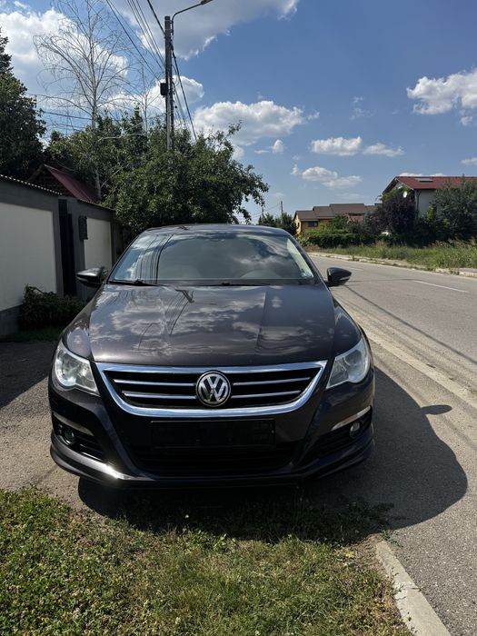 VOLKSWAGEN Passat CC