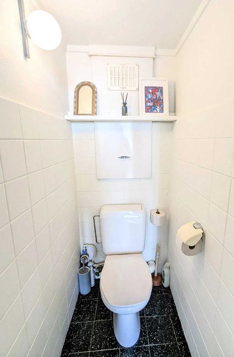 Дава се под наем Двустаен апартамент в София, Център - 55 кв.м за 397.8 € - Снимка #3