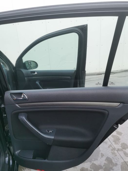 Vând Golf 5! Motor 1.9