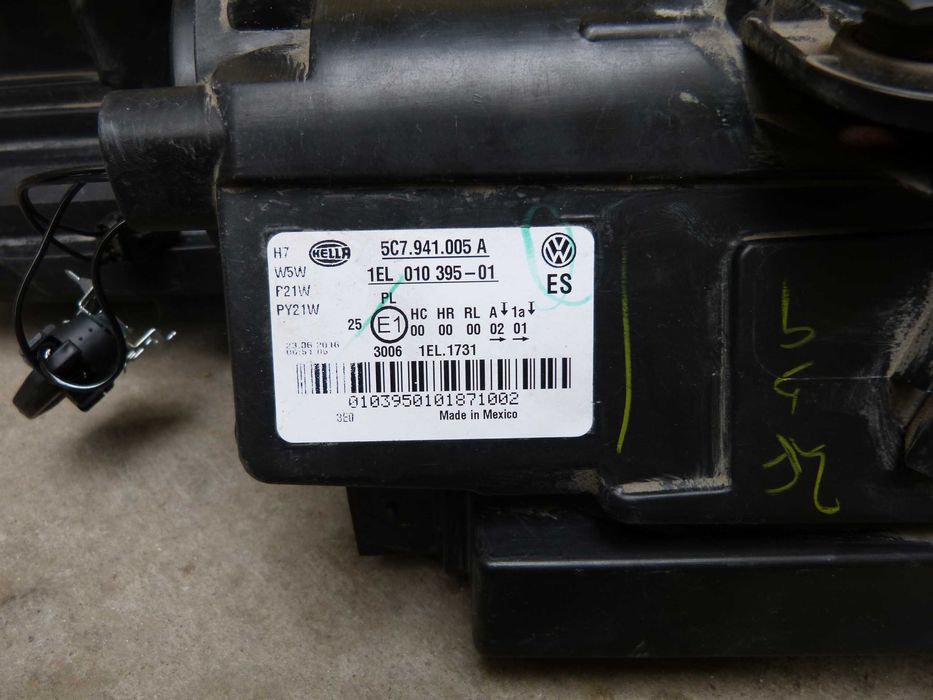 Ляв фар на Фолксваген Джета